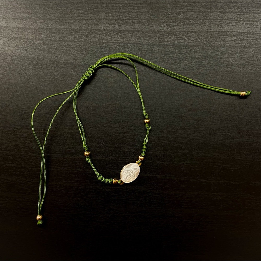 Boutique Gold Mary Pendant Pull String Bracelet